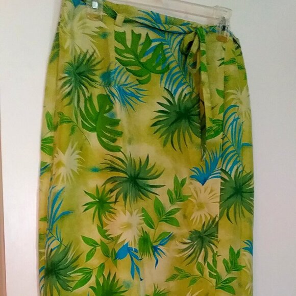 Beautiful Green and Blue Silk Wrap Skirt | Size 16 Worthington - Picture 1 of 12